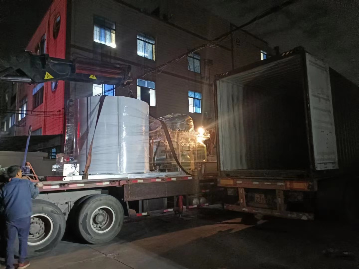 30 ton air-cooled flake ice machine sent to Peru